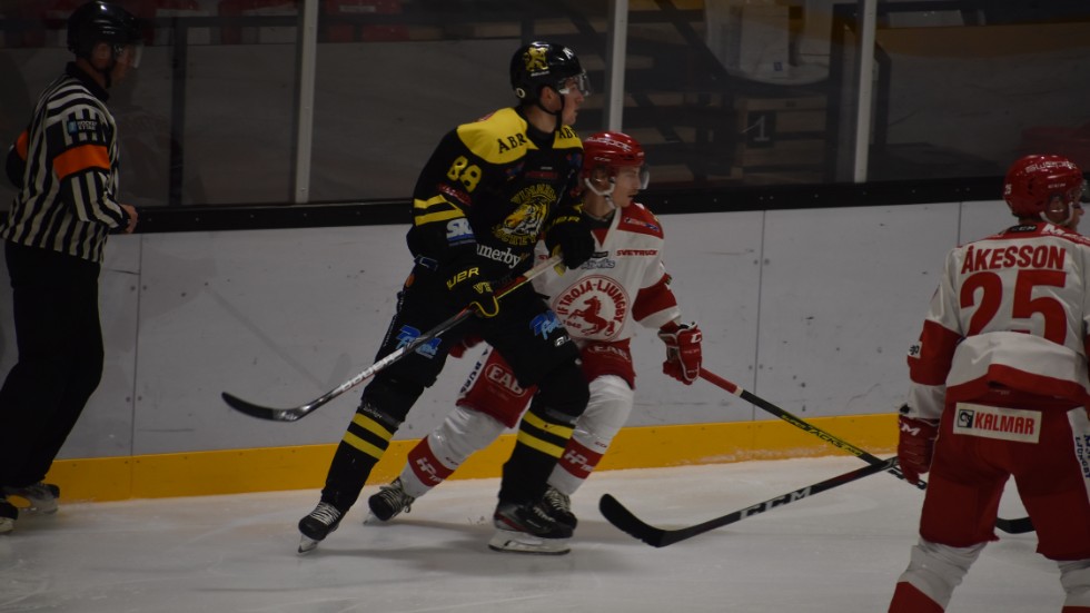 Vimmerby Hockey ställdes mot Troja/Ljungby under måndagen. 