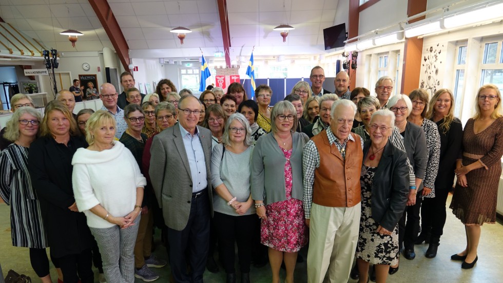 64 personer i Katrineholms kommun var i lördags inbjudna till utdelning av förtjänsttecken eller hedersgåva.