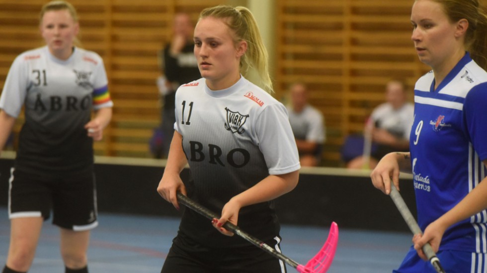 Emma Sjökvist svarade för tre av målen när HM IS vann med 4-3.