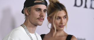 Justin Bieber stämmer två kvinnor för förtal