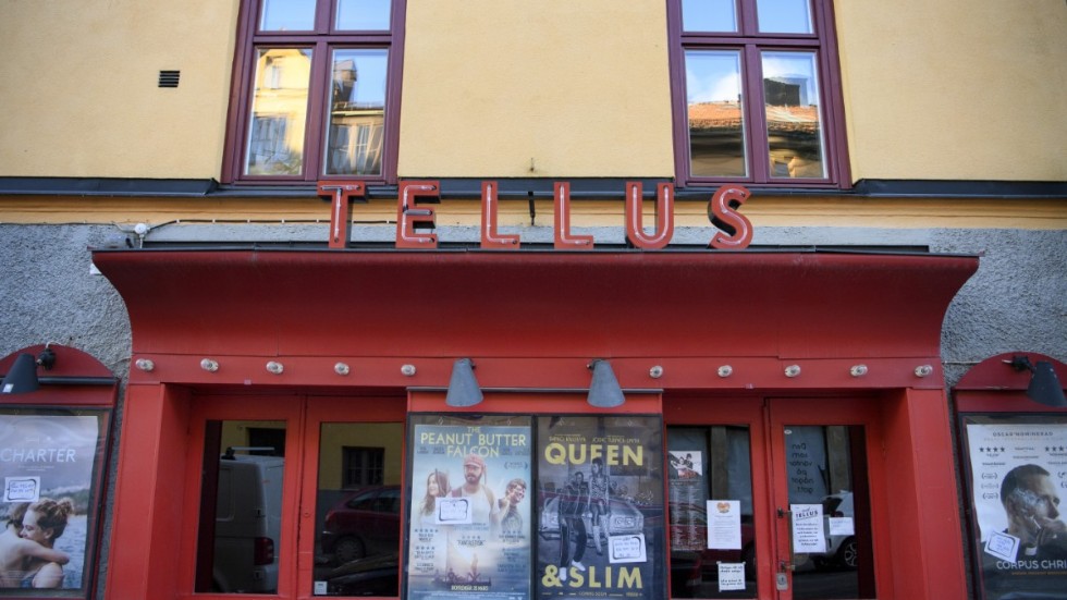 "För oss har det varit viktigt att visa hur skör situationen är för de här biograferna", säger Olle Agebro. Biografen Tellus i Midsommarkransen är en av de drygt 80 oberoende kvalitetsfilmbiografer som ingår i Draken Films räddningsinsats. Arkivbild.