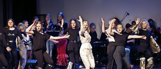 Kulturskolan framför ABBA-låtar