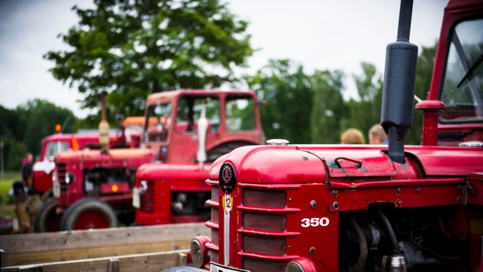 En och annan traktor lär ses vid Onsberga, Sättersta, på veteranträffen på lördagen.
