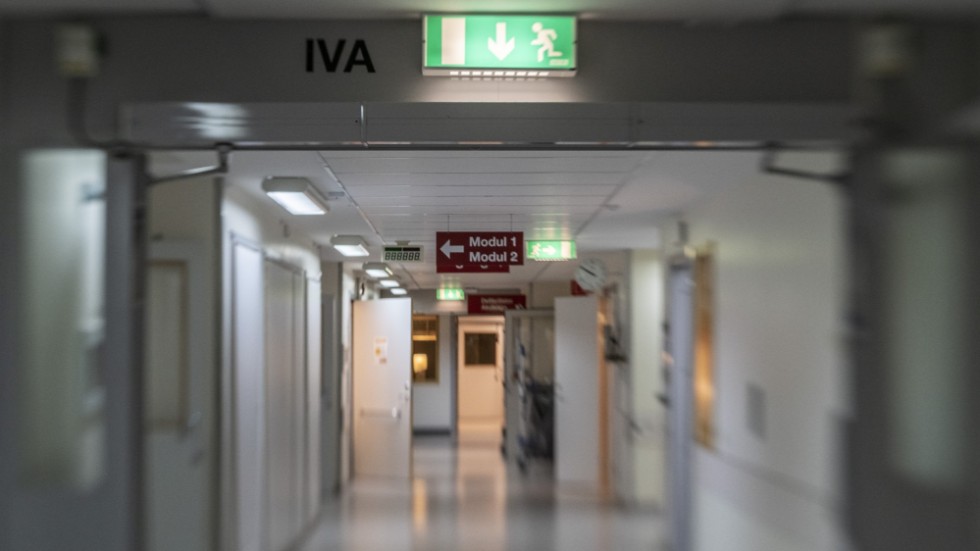 Endast fyra patienter vårdades under torsdagen på Vrinnevisjukhuset i Norrköping till följd av besvär med covid-19.
