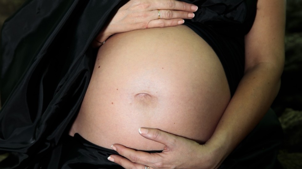 Att vara gravid och ovaccinerad kan vara riskabelt, menar insändarskribenten.