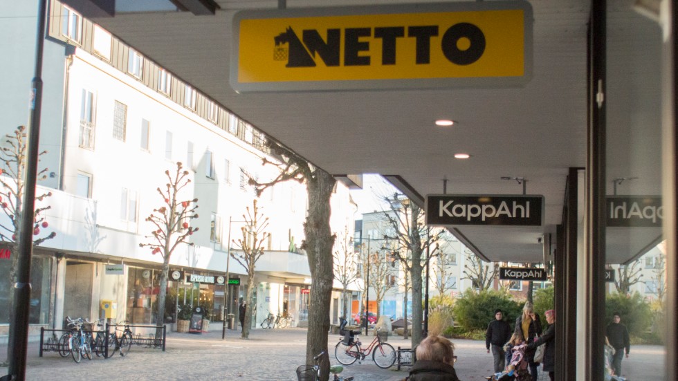 Det är fortfarande oklart vad som kommer att hända både med Nettobutiken i Violen och med Coopbutiken i Kvarnen.