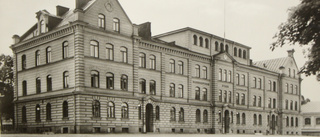 Källvindsskolan som den såg ut 1892