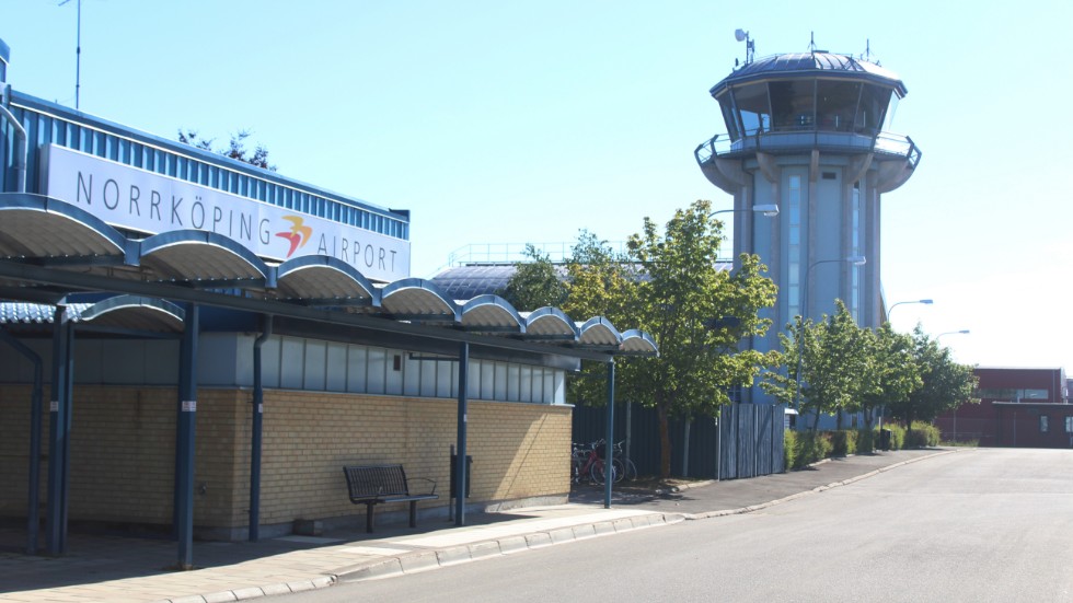 På Norrköping airport vet man ännu inte hur Thomas Cooks konkurs kommer att drabba flygplatsen och resenärerna. 
