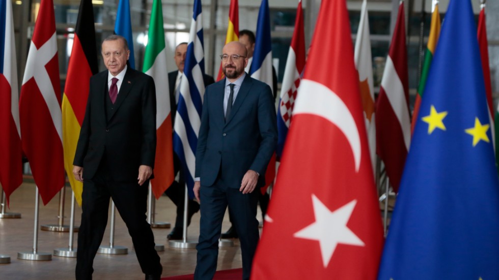 Turkiets Erdogan i möte med Europeiska rådets ordförande Charles Michel den 9 mars. 