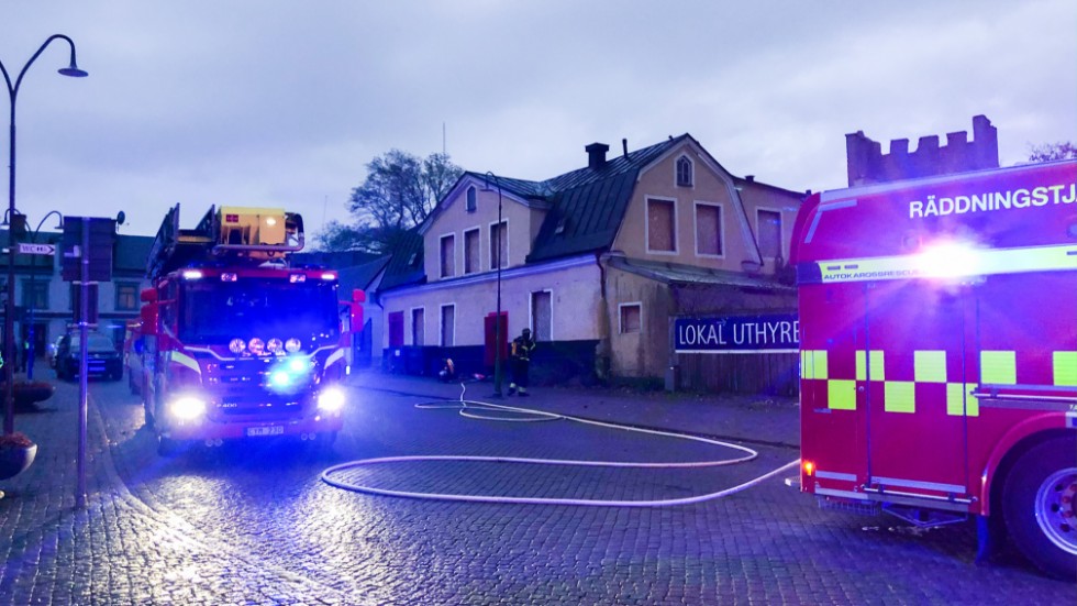 Tre pojkar misstänks ligga bakom branden i den gamla kinakrogen på Södertorg. 