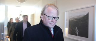 Hultqvist invigde 100 lägenheter