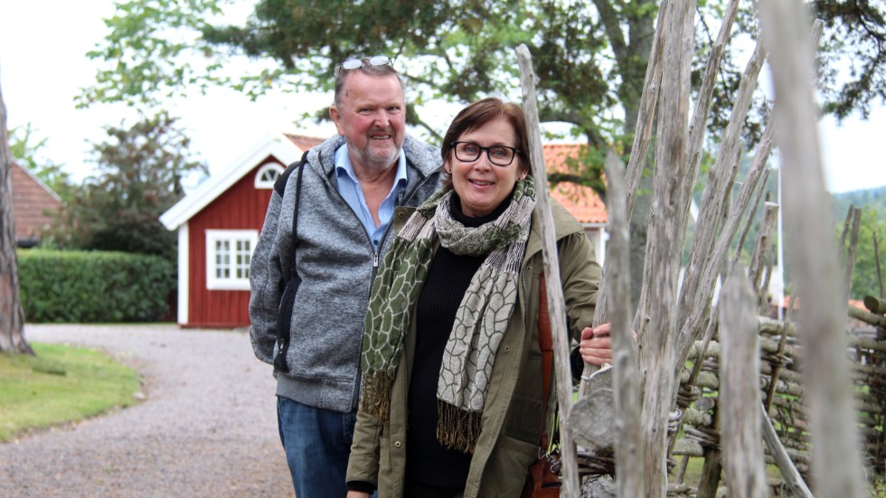 Bo Ohlsson och Anne Åkerblom från Kisa-Västra Eneby hembygdsförening. (Arkivbild)