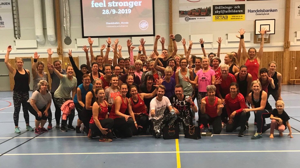 Glädje och gemenskap på årets träningsfest Feel Friskis i Olandshallen i Alunda