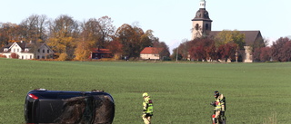 Personbil voltade vid Vreta kloster