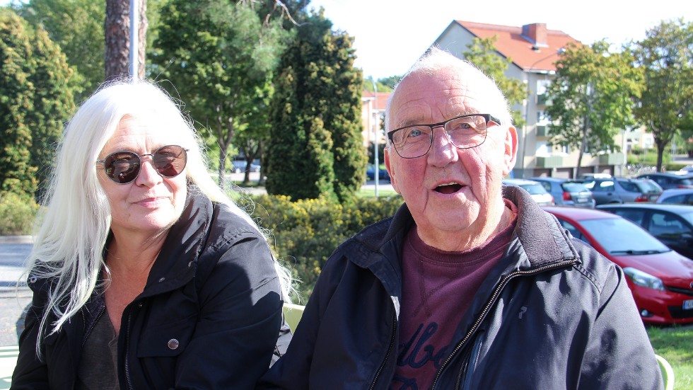 Ingela Ryd och Martin Olsson, från Järlåsa respektive Bro, säger att de gillar Enköping och gärna gör en utflykt hit.