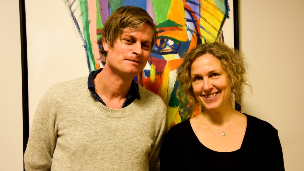 Pianisten Martin Hederos och Augustprisnominerade Marit Kapla befinner sig just nu på turné med "Osebol – en föreställning om en by". Tisdagkväll gästade de Råneå.