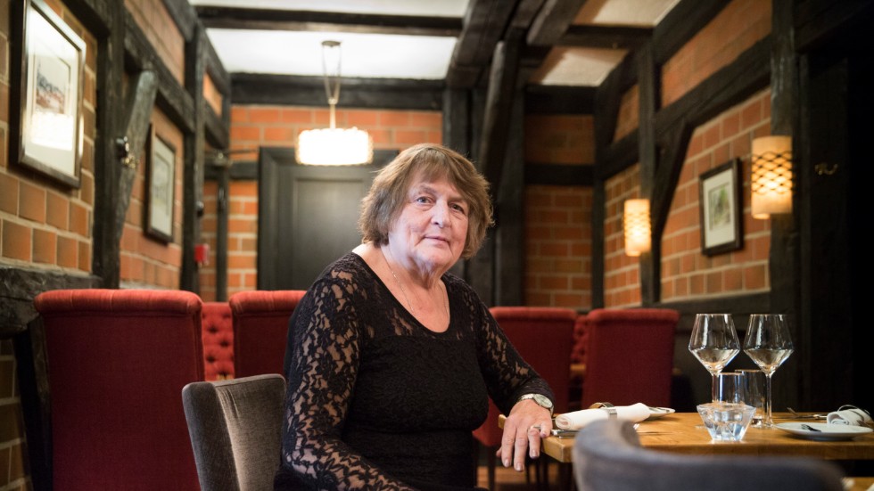Birgitta Sterner har jobbat 24 år på Cook's. Under åren har hon lärt upp många, bland andra nuvarande restaurangchefen Malin Forssberg.