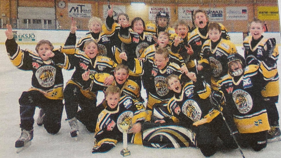Vimmerby Hockeys U11 som vann Eksjö Cup. I laget spelade bland andra Tobias Fridh och Jakob Heljemo.