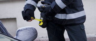 Felparkerad bil bortforslad från centrum