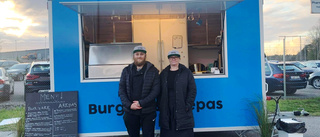 Mor och son öppnar food truck i Knivsta