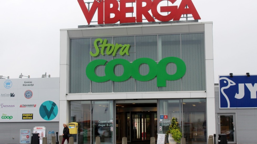 "Vi kanske får slussa in folk, 50 kunder till Stora Coop och 50 kunder in till övriga butiker", säger vd:n Anders Svensson.