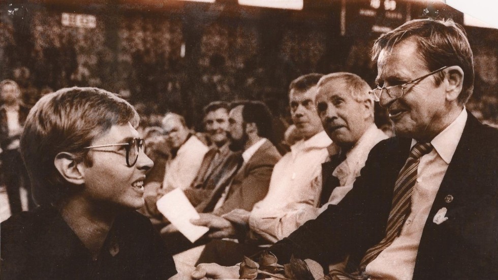 NSD:s Olov Abrahamsson (ordförande i Norrbottens SSU-distrikt 1984-1987) morsade på Olof Palme när statsministern valtalade i Luleå 1985. Det blev Palmes sista offentliga framträdande i Norrbotten.