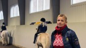 Anstormning av ridelever till Överum – efter beskedet i Åtvid: "Får försöka stuva om"