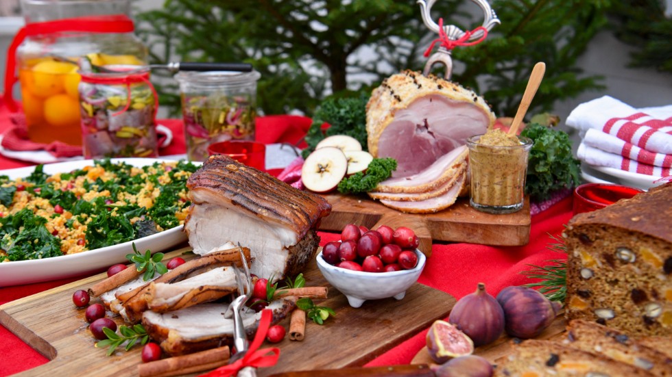 Både Björkbackens Kök & Scen och Musteriet satsar på ett klassiskt julbord i år även om Musteriets thailändska kockar kommer att sätta en liten twist på deras.