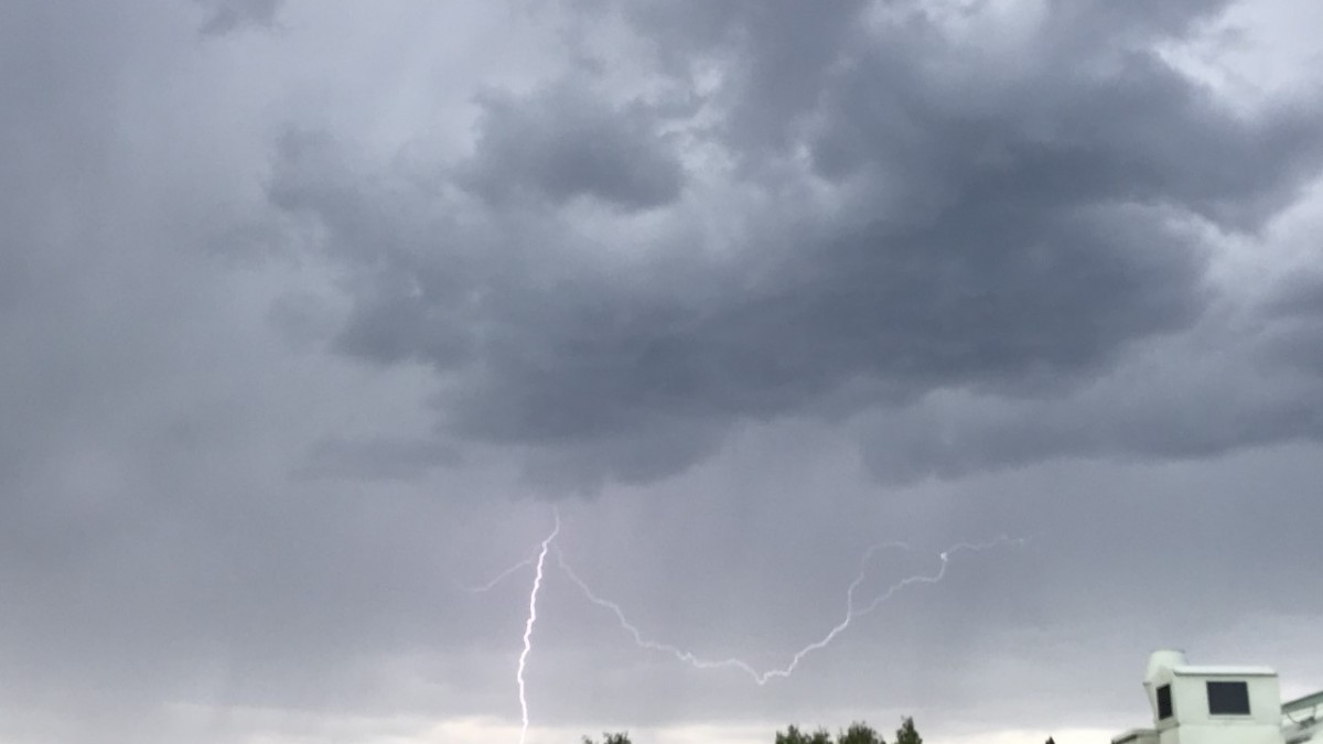 Så blir veckans väder "Inte vanligt under sommaren"