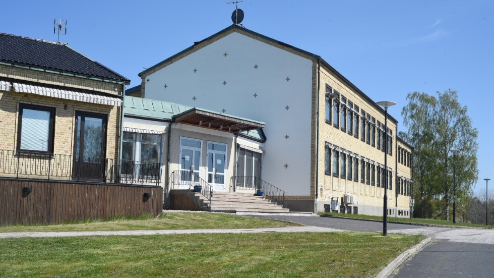 Folkhögskolan i Vimmerby har gått över helt till distansundervisning fram till jul.