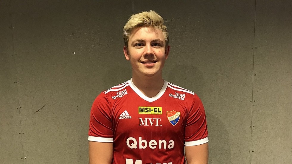 Melvin Lindgren byter Motala AIF:s U19-lag mot Borens IK:s division 3-lag. Lindgren har ett förflutet i Borens ungdomsverksamhet.