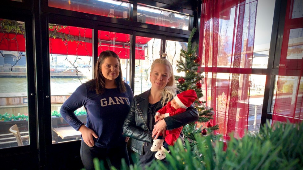 Julia Berg tillsammans med restaurangchef Malin Ottosson och hennes dotter Lily är de som ligger bakom initiativet En god jul.
"Det här kommer bli min bästa julafton", säger Julia. 