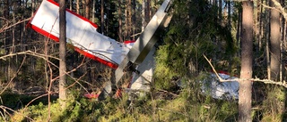 Flygkrasch i skogen öster om Uppsala