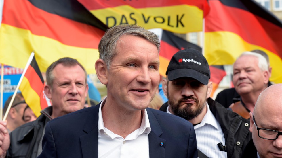 En radikal falang inom det tyska partiet AFD upplöser sig själv. Här är gruppens ledare Björn Höcke i samband med en valkampanj förra året. Arkivbild.