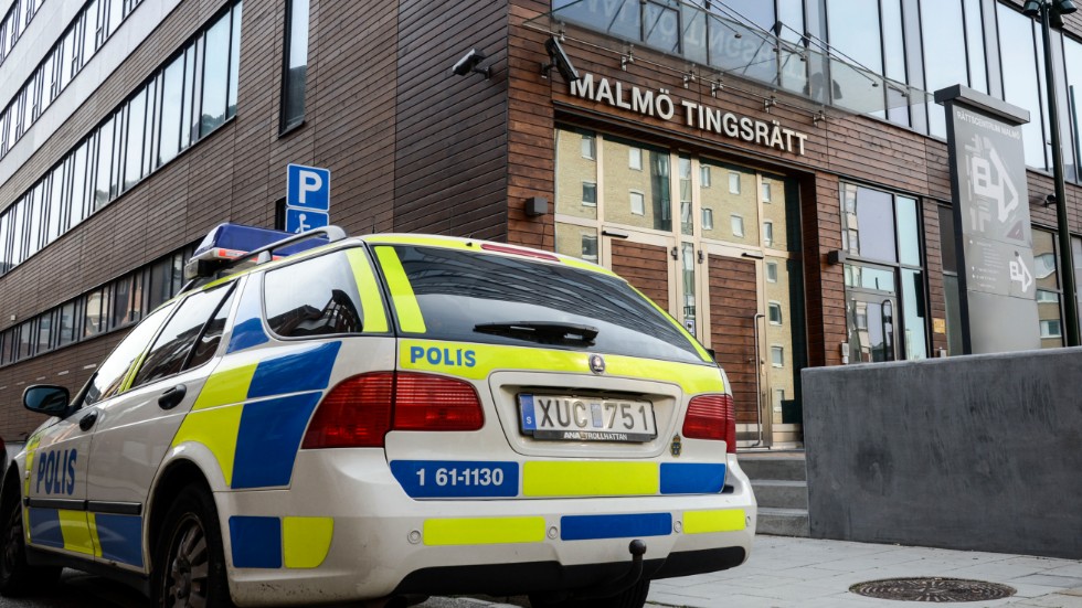 Malmö tingsrätt är en av de domstolar som tvingats ställa in rättegångar i coronavirusets spår. Arkivbild