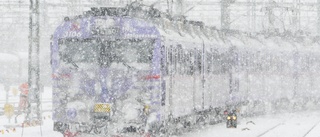 Snön blåser in – orsakar förseningar i tågtrafiken