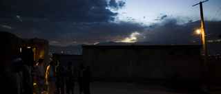 Elmast utslagen – Kabul mörklagt