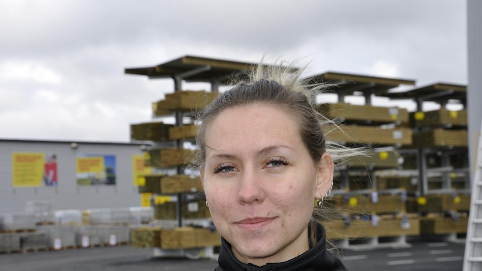 Platschefen Jennifer Pantzare har tidigare jobbat som anställda på Byggmax i Luleå. "Jag bor i Sunderbyn och ska pendla till arbetet".