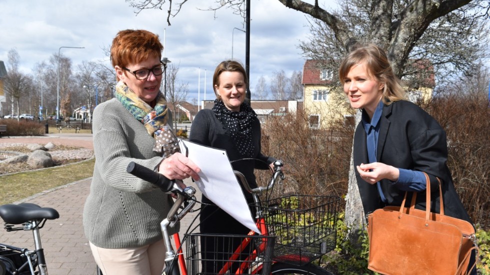 Carina Eldåker, Carina Engqvist kör igång med cykelturer i filmlandskapet. Katja Roselli är ny verksamhetschef på Filmbyn Småland varifrån uthyrningen kommer att ske.