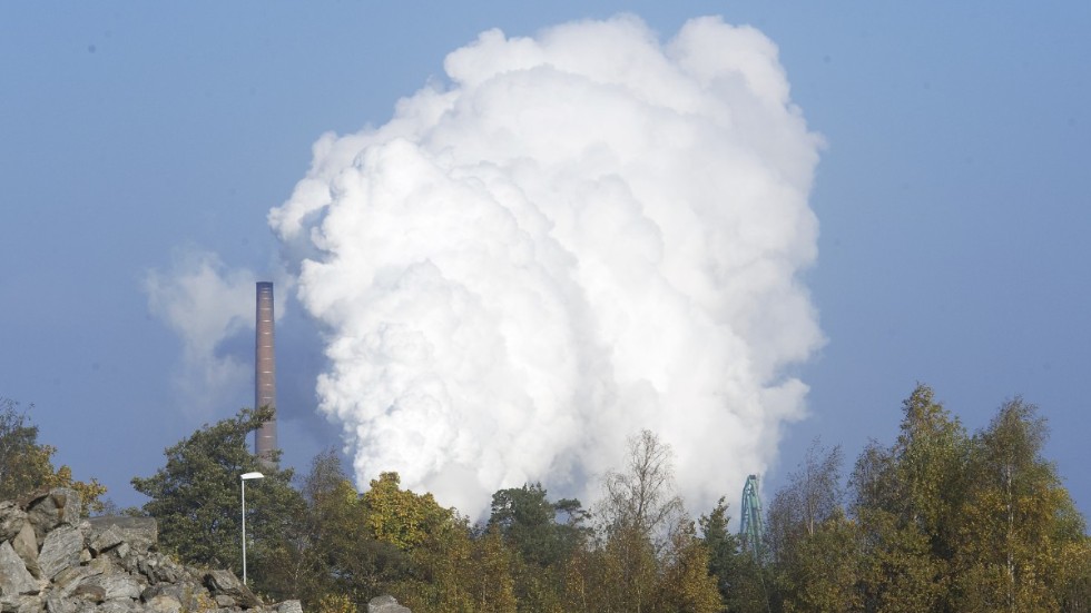 "SSAB:s fossilfria stål beräknas minska Sveriges utsläpp med hela tio procent" skriver insändarskribenten om Sveriges klimatomställning.