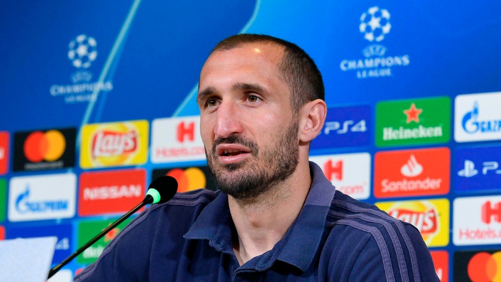 Juventus försvarare Giorgio Chiellini uppmanar spelare att hålla kontakten med varandra under coronakrisen trots att det inte pågår någon fotboll. Arkivbild.