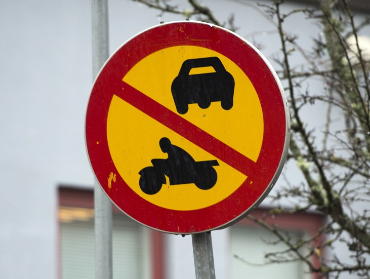 På Kungsladugatan blir det förbjudet att åka på måndag.