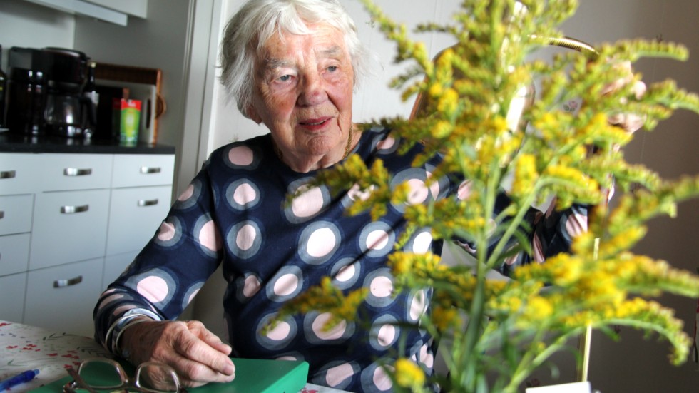 90-årsdagen ägde rum i augusti, med en välbesökt fest på hembygdsgården i Kisa. Nu är Gerda Antti aktuell med en ny bok, som släpps i början av nästa år. 