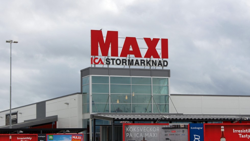 Det var på Ica Maxi i Västervik som stölden ägde rum.