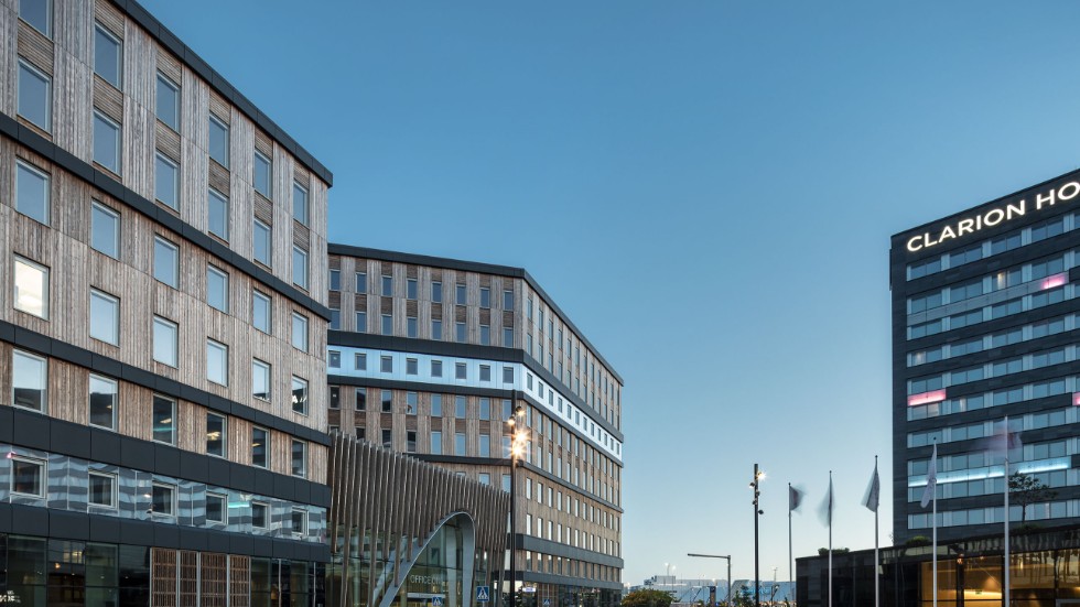 Swedavia är nominerade till Årets fastighetsägare med högst betyg och med flest miljöcertifierade kvadratmeter, för bland andra sitt kontorshus Office one på Arlanda flygplats.