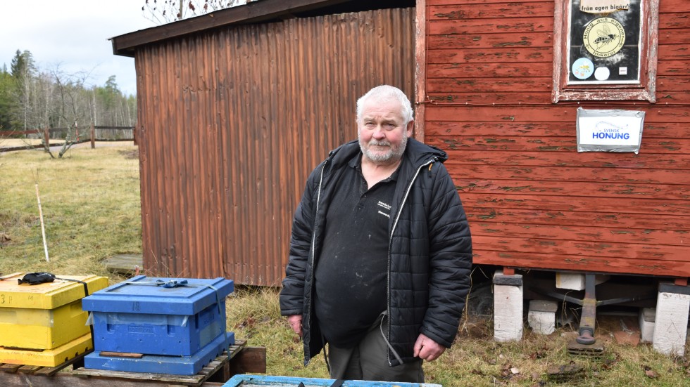 Karl-Olof Nilsson har varit biodlare i 61 år men har aldrig tidigare råkat ut för stöld av sina bin.