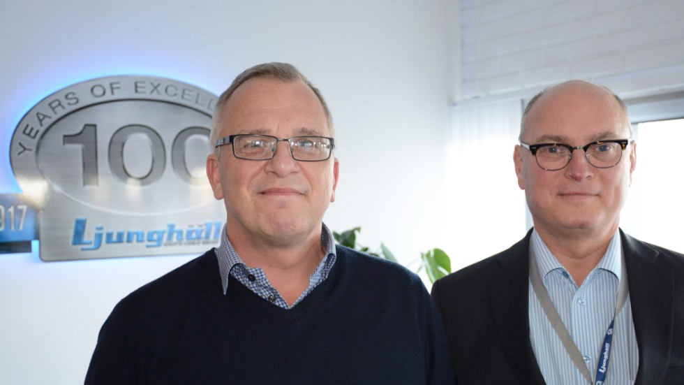 Olle Björk, t.h tillsammans med Henning Solli, personalchef på Ljunghäll AB som firade 100 år 2017. Ingen av dem ser någon dramatik i att företag bytt vd två gånger på ett halvår.
