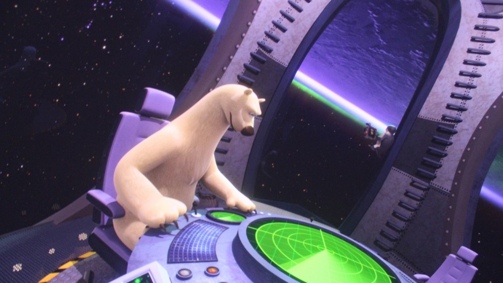 Isbjörnen Vladimir i nya 3D-filmen "Stjärnfallens hemligheter" på den kupolformade skärmen i domen på Visualiseringscenter.