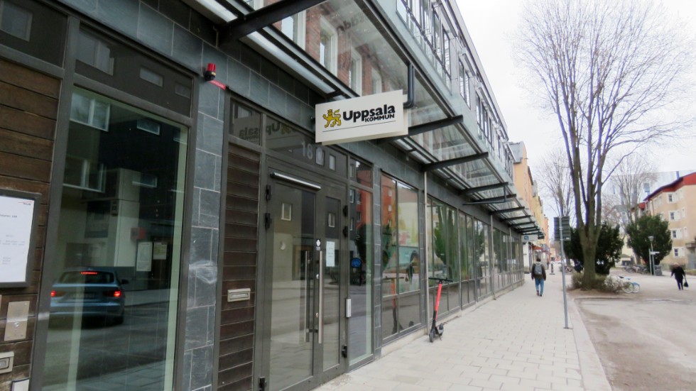 2015 betalade Uppsala kommun ut försörjninsgstöd för 276 miljoner kronor. I år beräknas kostnaden bli 402 miljoner.