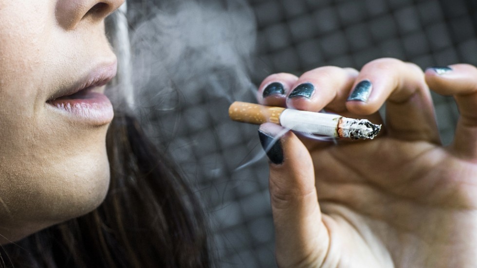 Rökning ökar riksen för cannabisbruk.